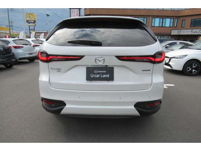Mazda CX-80 9