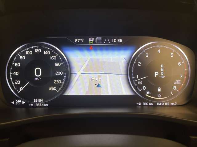 Volvo XC40 9
