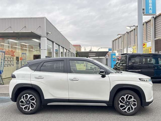 Suzuki Fronx 11