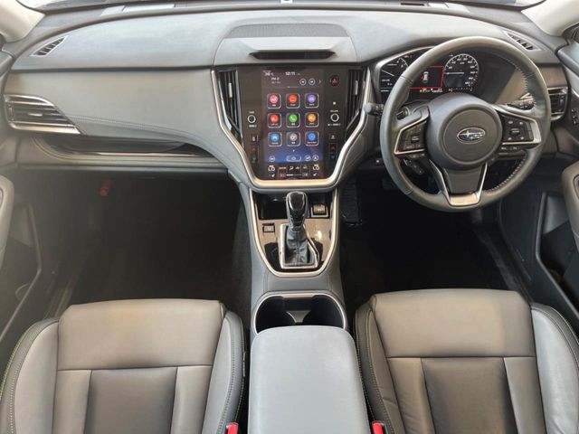 Subaru Legacy Outback 2