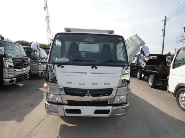 Mitsubishi Fuso Canter 4