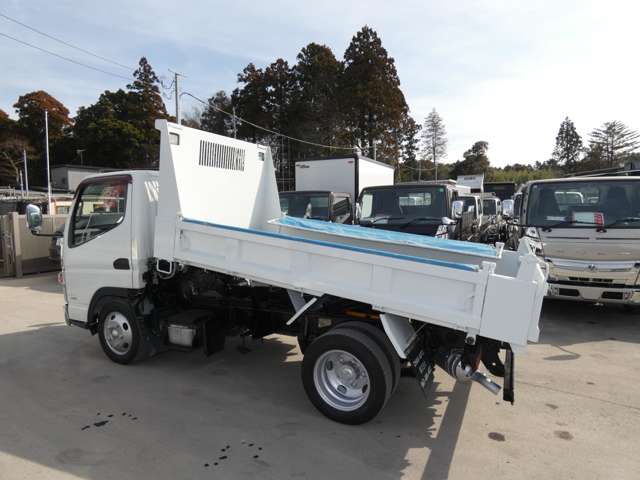 Mitsubishi Fuso Canter 6