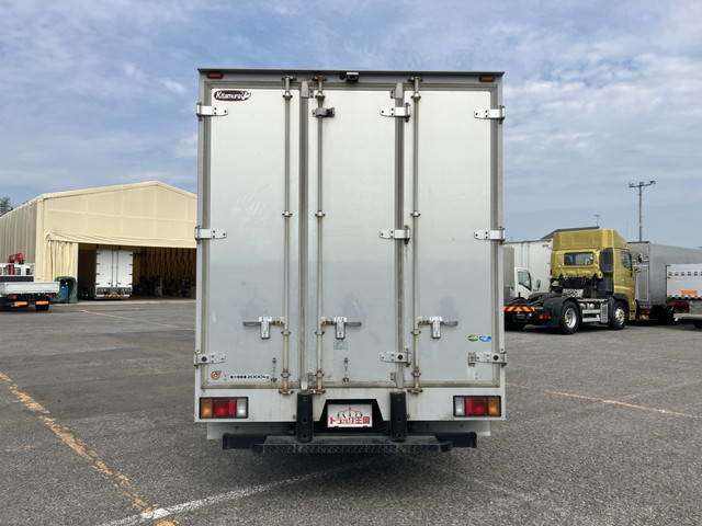 Isuzu Elf 9