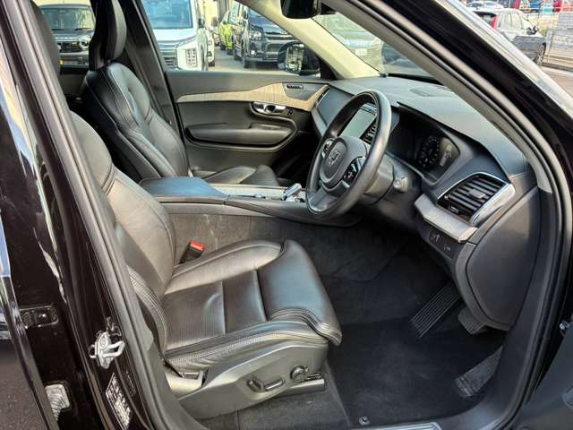 Volvo XC90 7
