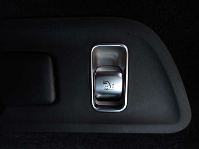 Mercedes-Benz GLS 10