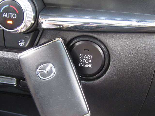 Mazda CX-30 10