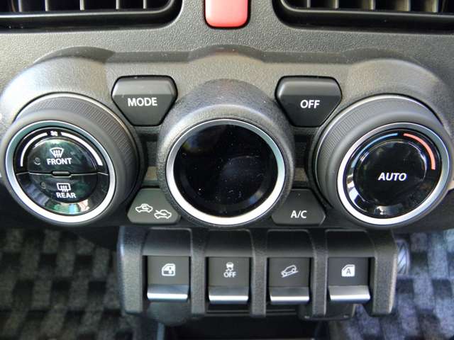 Suzuki Jimny Nomade 10