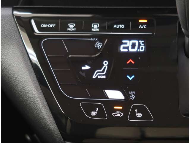 Mitsubishi eK X 12