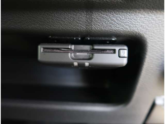 Mitsubishi eK X 10