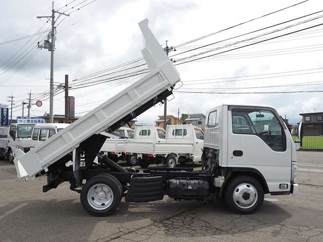 Isuzu Elf 5