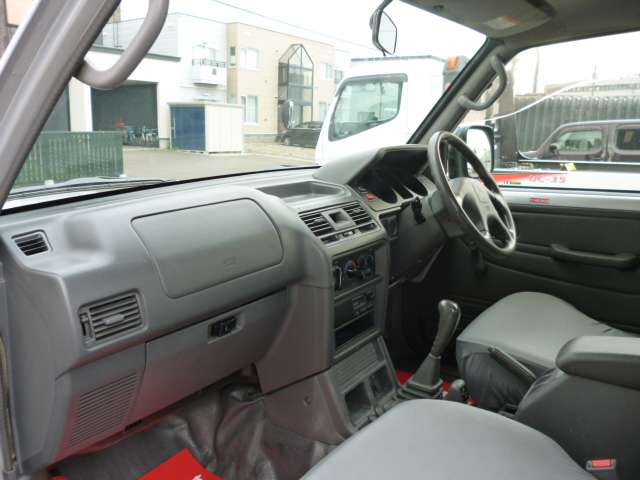 Mitsubishi Pajero 4