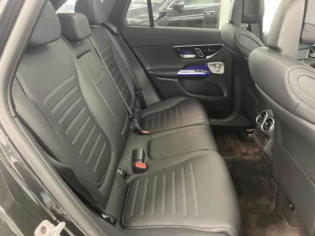 Mercedes-Benz GLC 9