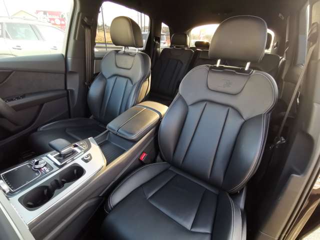 Audi Q7 7