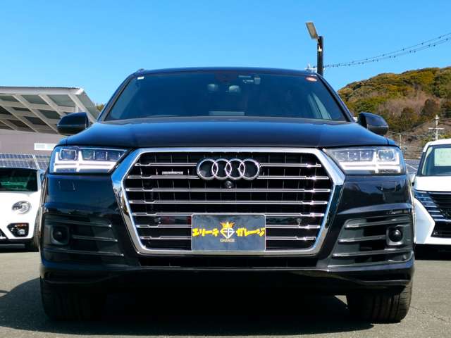 Audi Q7 9
