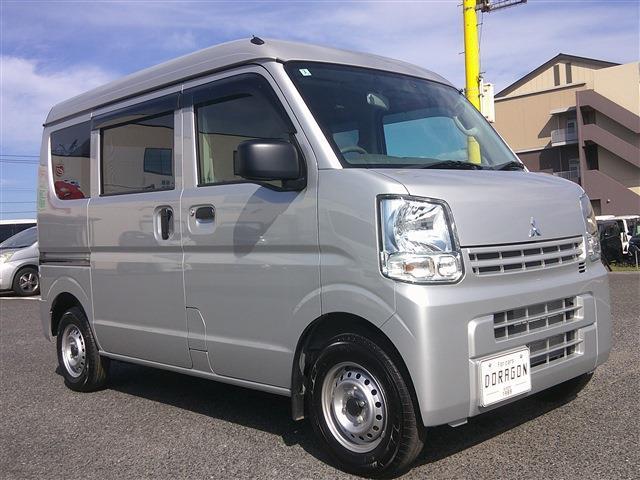 Mitsubishi Minicab Van 7