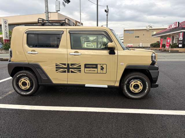 Daihatsu Taft 9