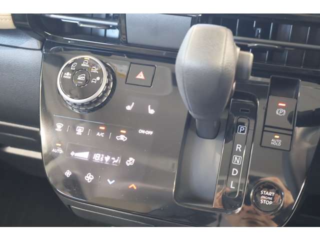 Mitsubishi Delica Mini 6