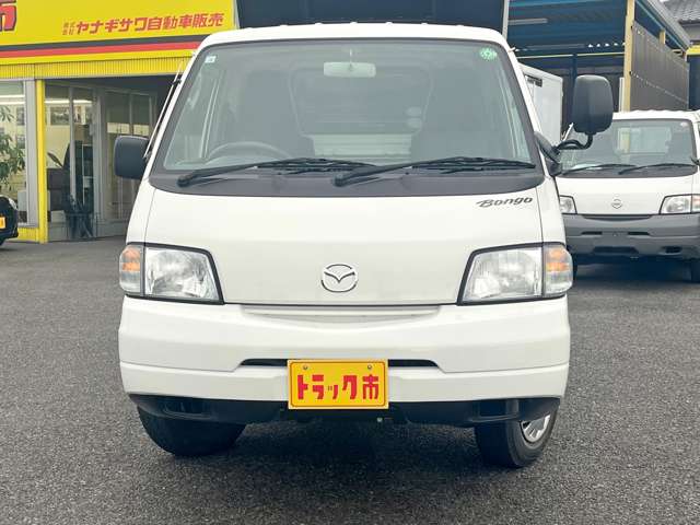 Mazda Bongo Truck 3