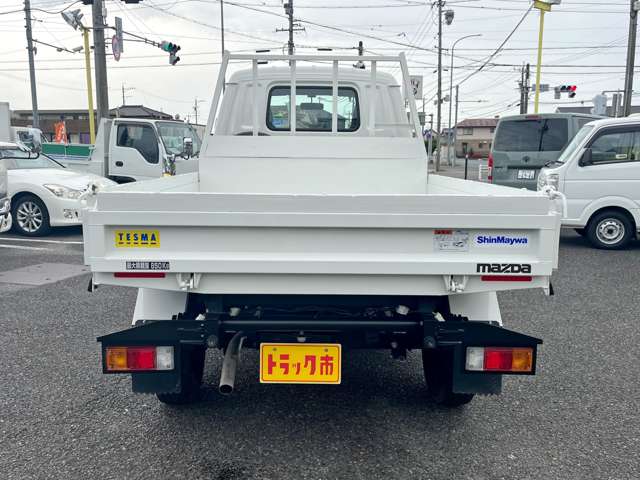 Mazda Bongo Truck 6