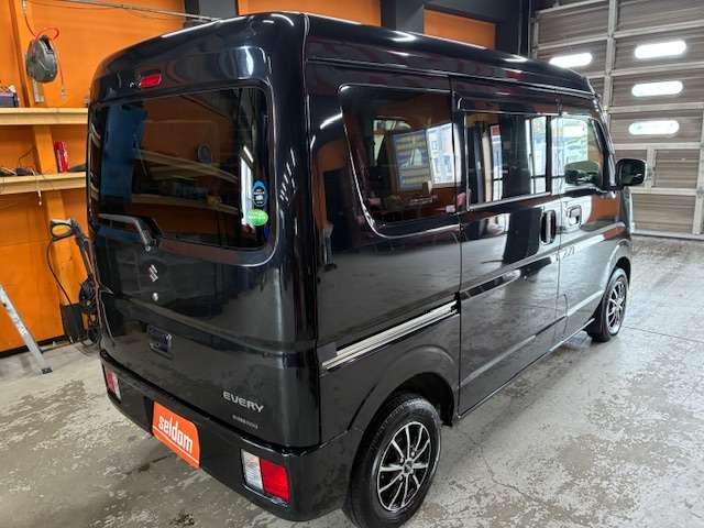 Suzuki Every 8
