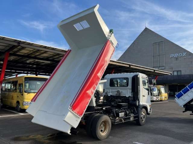 Hino Ranger 8