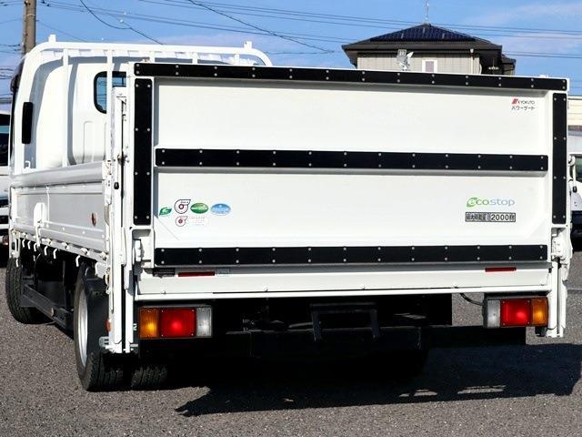 Isuzu Elf 2