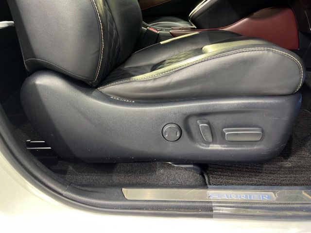 Toyota Harrier 7