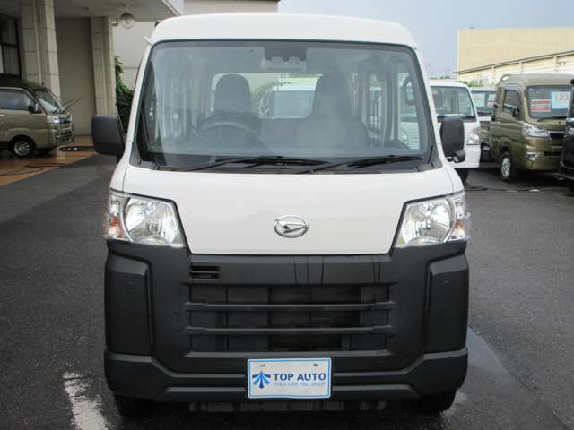 Daihatsu Hijet Cargo 3