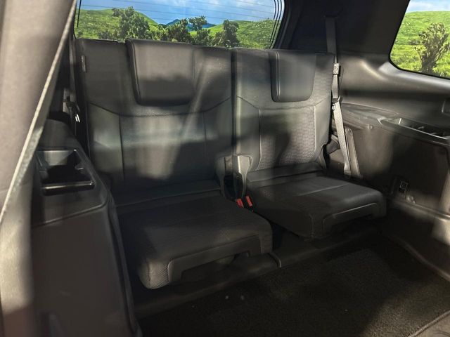 Toyota Land Cruiser 250 10