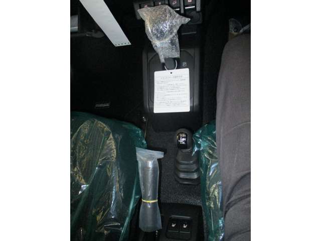Suzuki Jimny Nomade 10