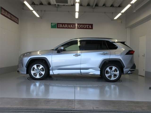Toyota RAV4 2