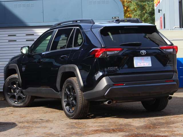 Toyota RAV4 6