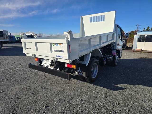 Mitsubishi Fuso Canter 5