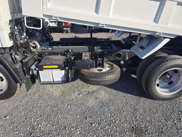 Mitsubishi Fuso Canter 10