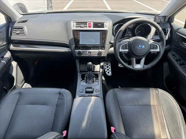 Subaru Legacy Outback 2