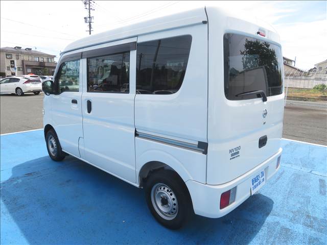 Nissan NV100 Clipper 12