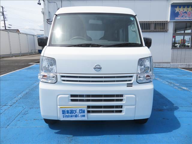 Nissan NV100 Clipper 10