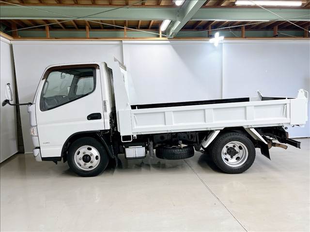 Mitsubishi Fuso Canter 7