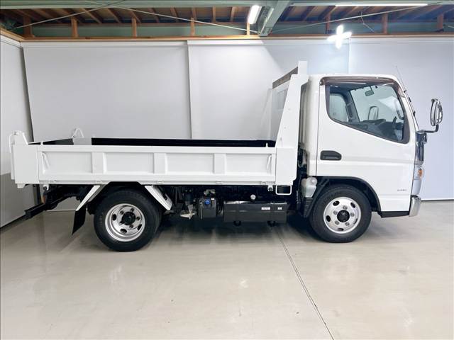 Mitsubishi Fuso Canter 9
