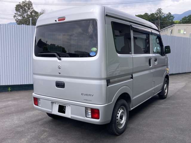 Suzuki Every 7