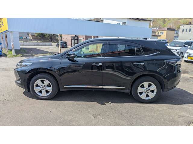 Toyota Harrier 6