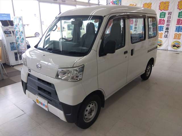 Daihatsu Hijet Cargo 7