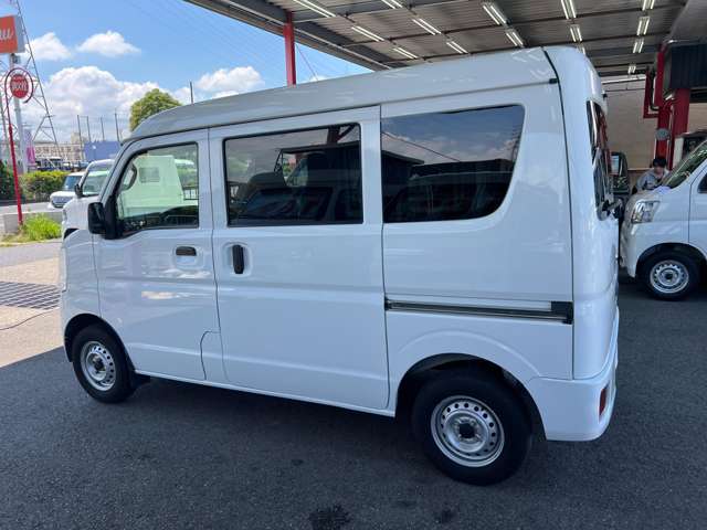 Suzuki Every 8