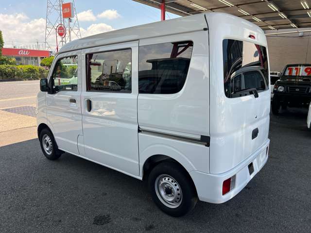 Suzuki Every 9