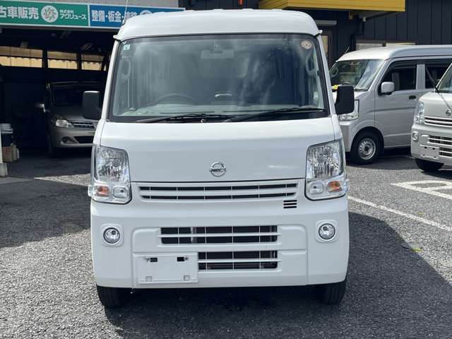 Nissan NV100 Clipper 12