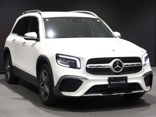 Mercedes-Benz GLB 11