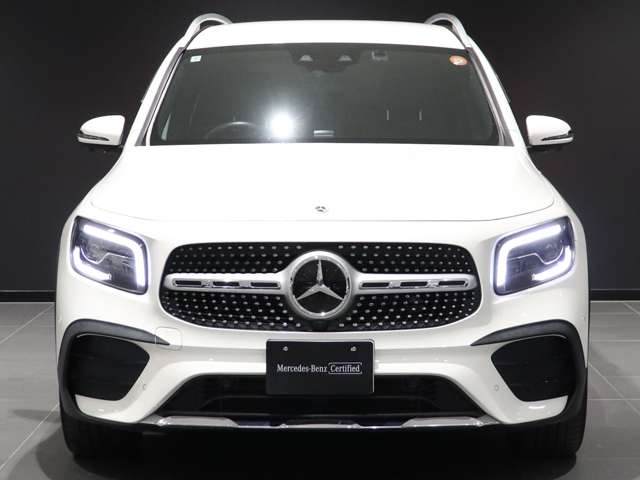 Mercedes-Benz GLB 10