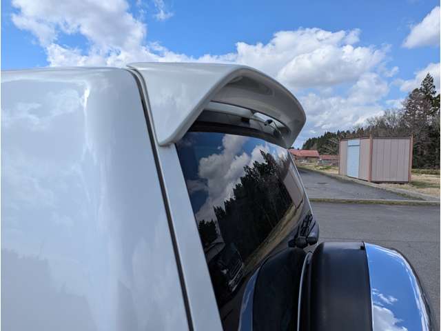 Mitsubishi Pajero 9