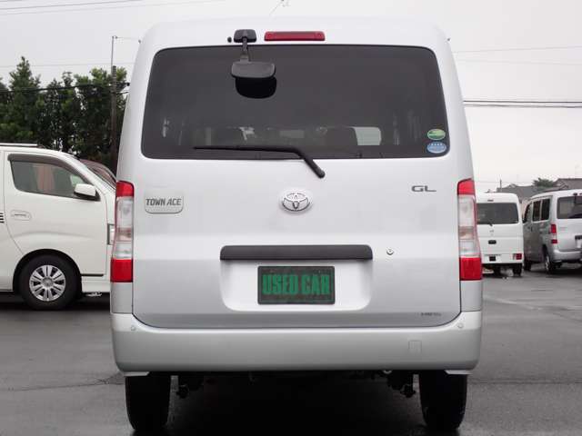 Toyota Town Ace Van 7