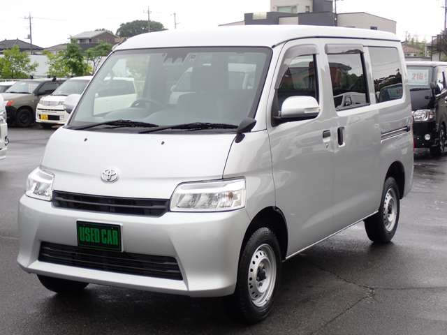 Toyota Town Ace Van 10